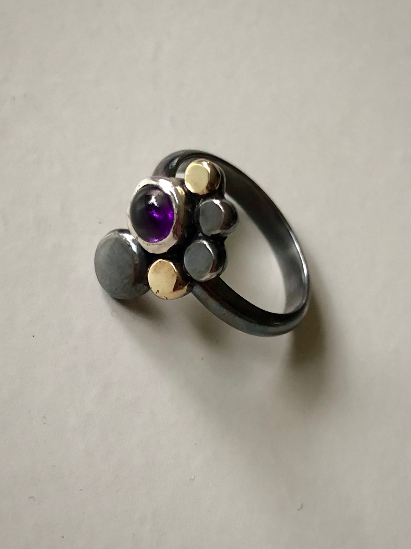 Connected - Ring Amethyst Dream